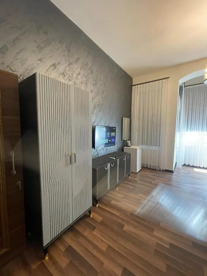 Smf Suites 2 Istanbul 0*,